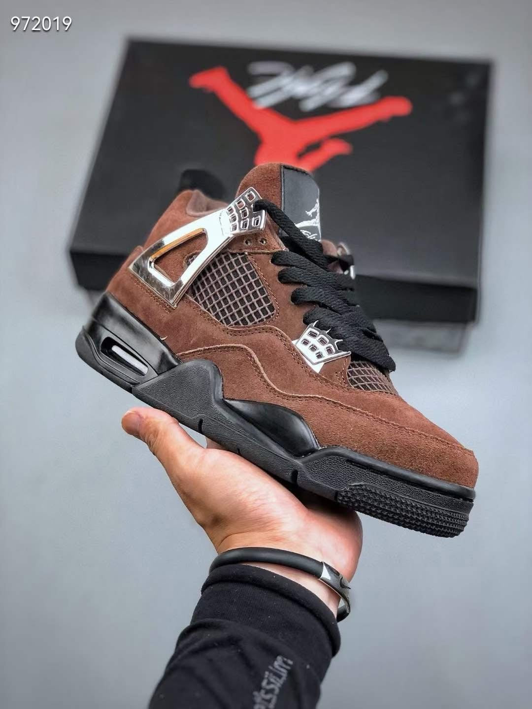 JORDEN 4 SPECIAL EDITION IN SUEDE