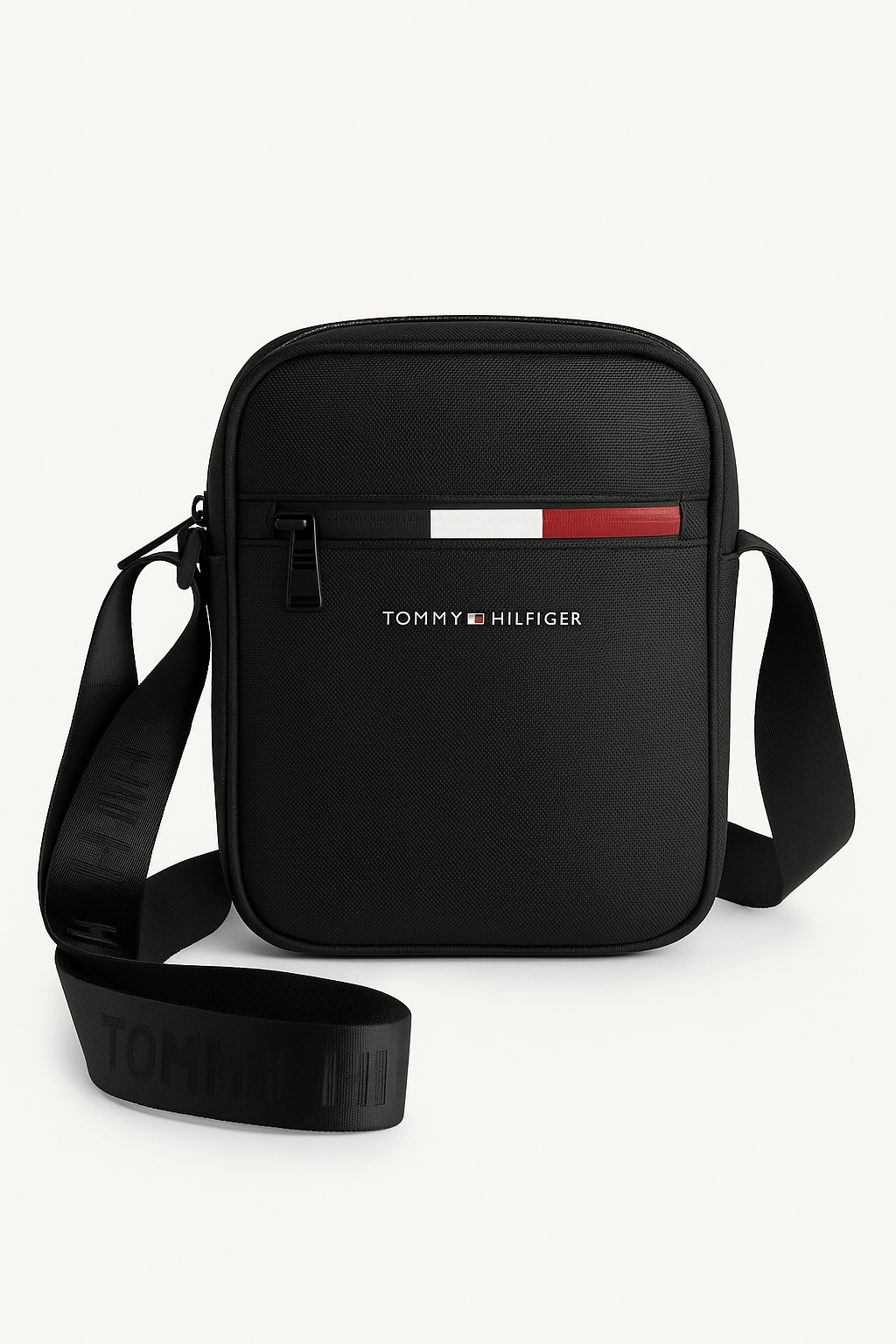 TOMY HILFIGER IMPORTED SHOULDER BAG