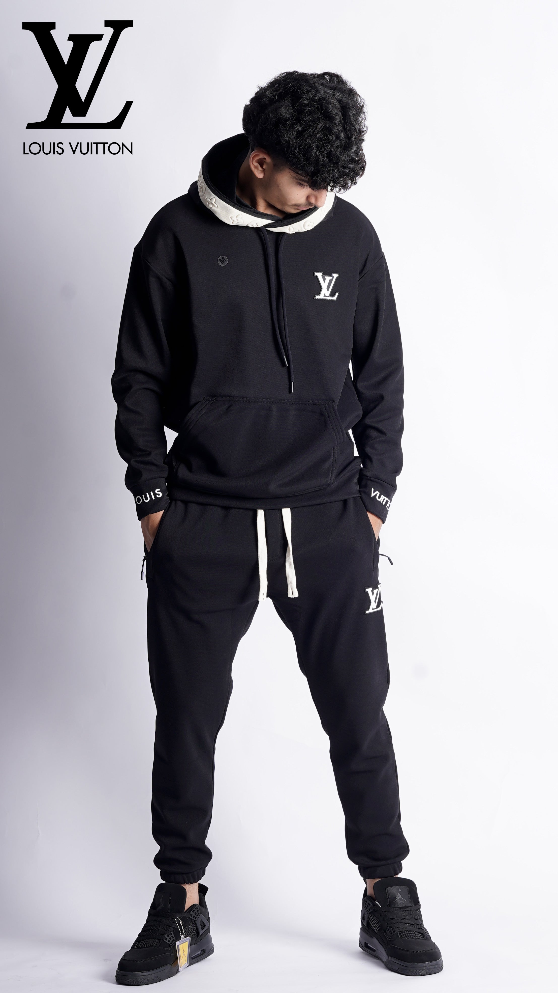 LV 100% HYBRID TRACKSUIT