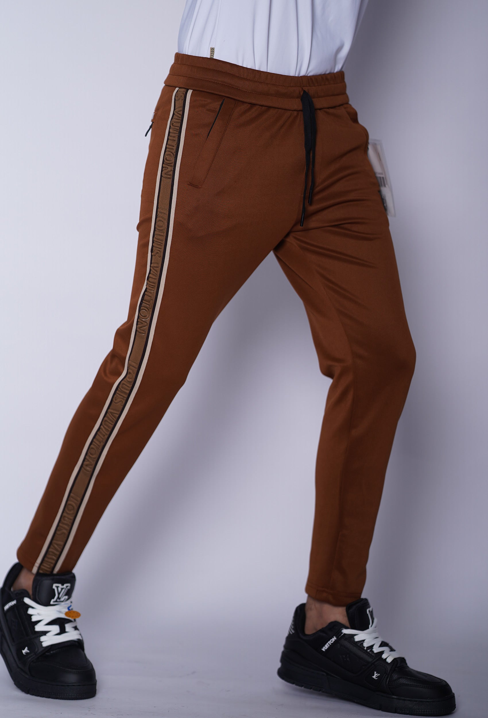 LV SIDE TAPE TROUSER