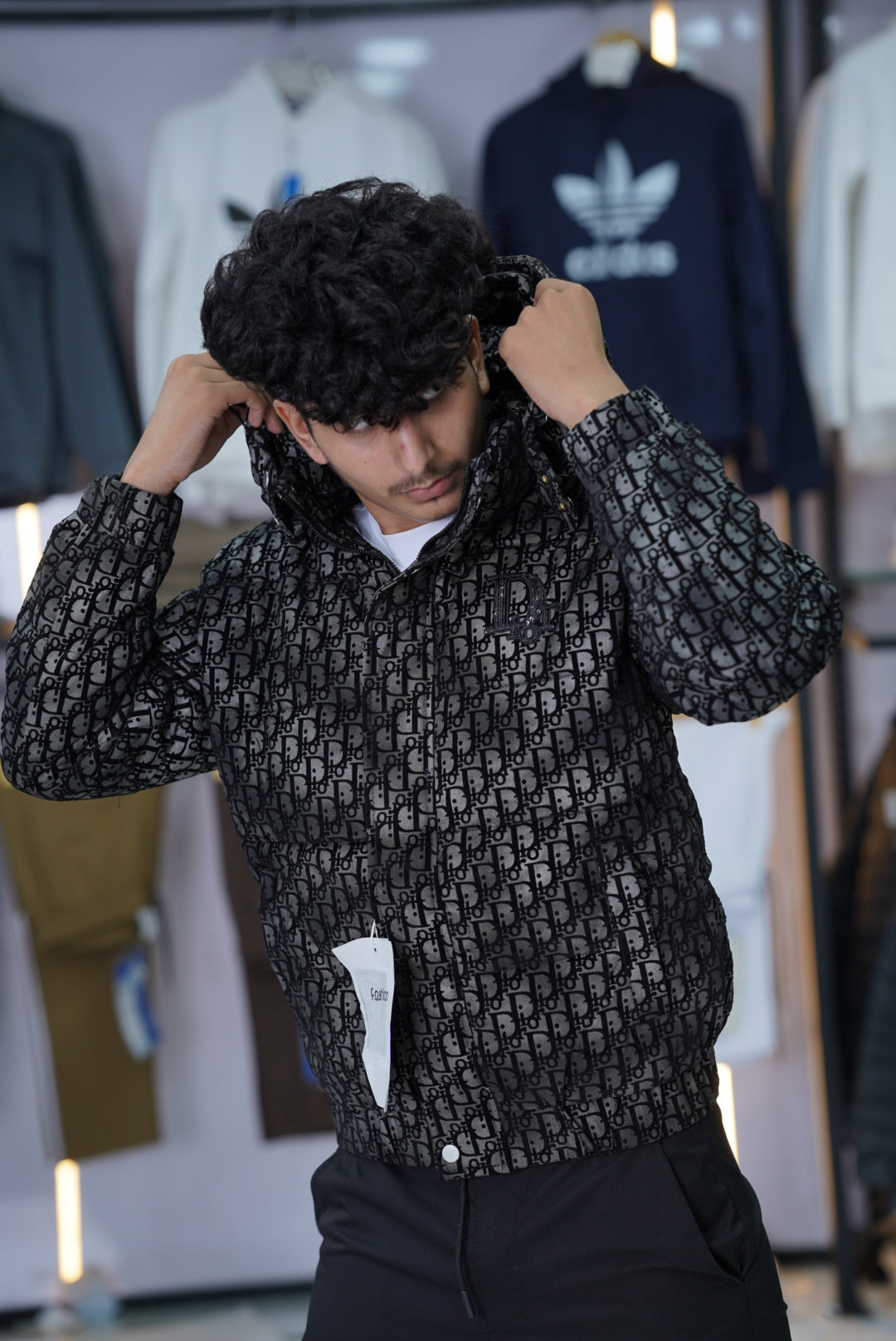 DIOR PUFFER JACKET MADE IN VEITNAM