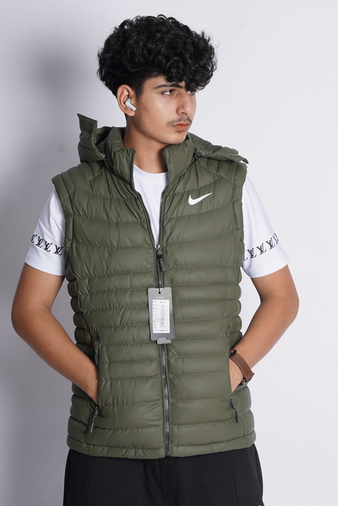 NIKE IMPORTD SLEAVLESS PUFFER JACKET