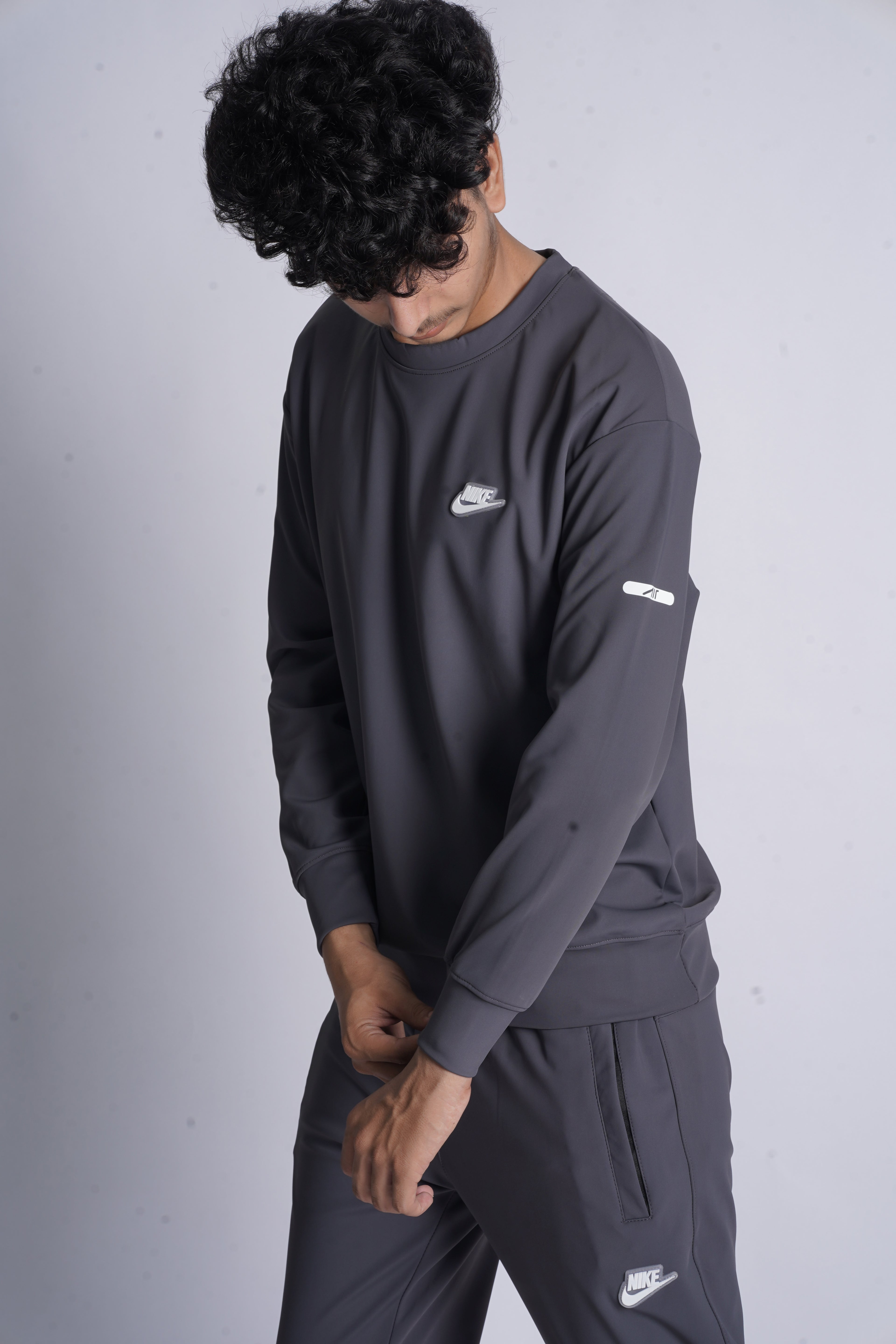 NIKE 100% HYBRID TRACKSUIT MADE IN VEITNAM
