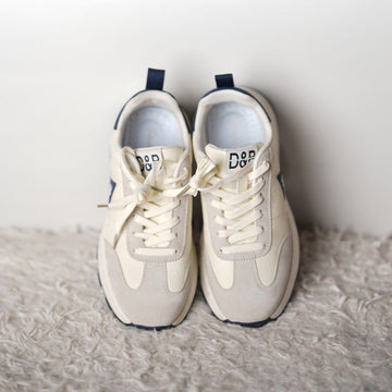 D & Q JOGAR WALK SHOES