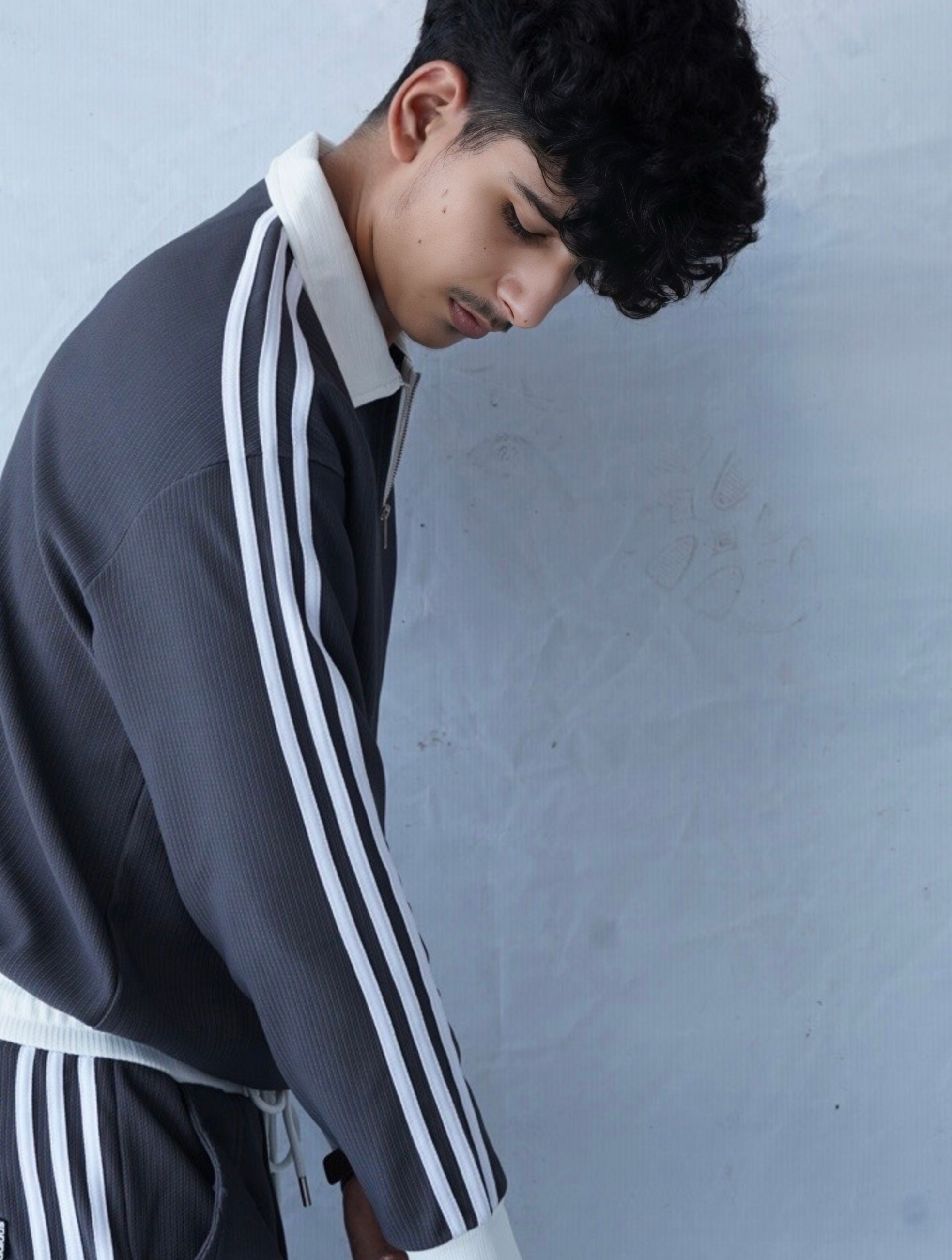 ADIDAS COLLAR IMPORTED SUIT