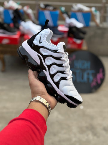 WHITE BLACK PREMIUM SUITTING SHOES