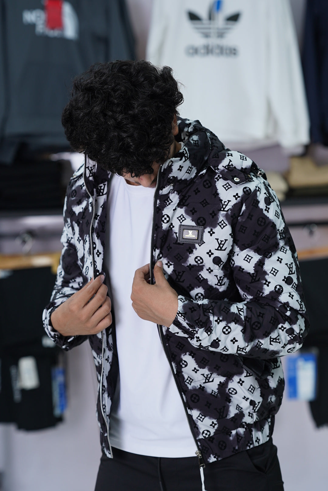 LV PUFFER JACKET MADE IN VEITNAM