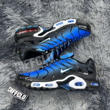 NIKE AIR MAX PLUS TN SNEAKER