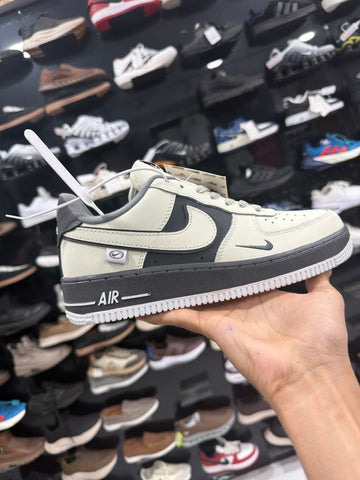 NIKE AIR FORCE 1 Shoes