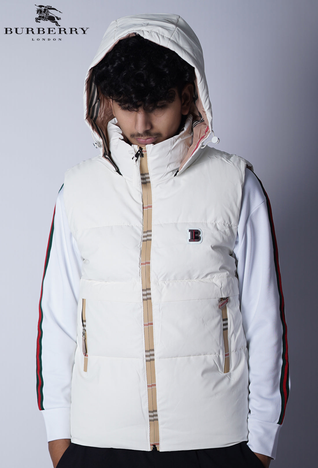 BURBERY SLEAVELESS JACKET