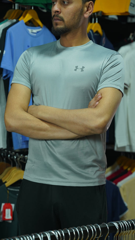 UNDER ARMOUR DRIFIT T-SHIRT MADE IN PAKISTAN