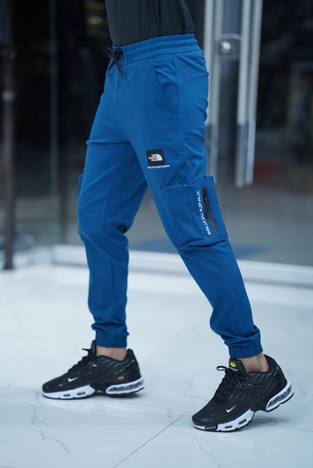 THE NORTHFACE IMPORTED CARGO 6 PKT TROUSER