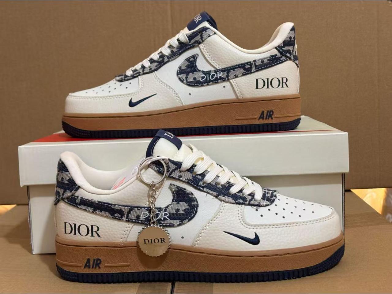 NIKE X DIOR PREMIUM