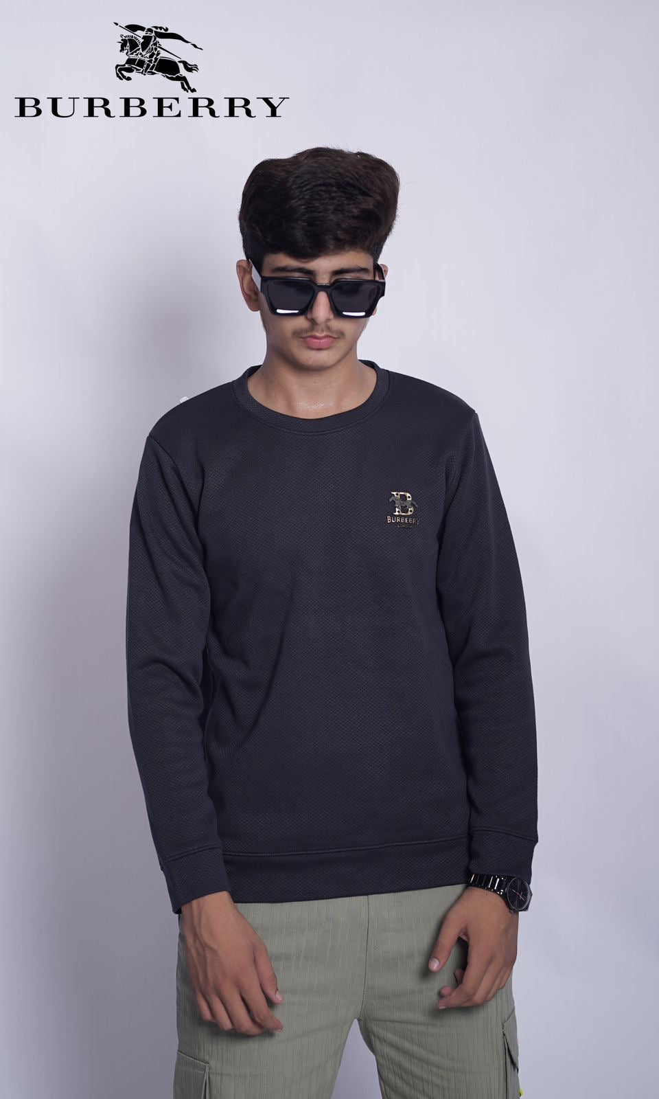 BURBEBRY LONDON SWEAT SHIRT