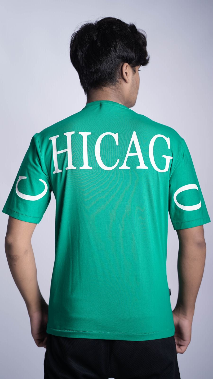 CHICAGGO BULLS DOWNSHOULER 100% HYBRID T-SHIRT