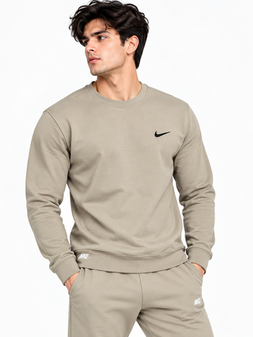 Nike Premium Sweat Shirt