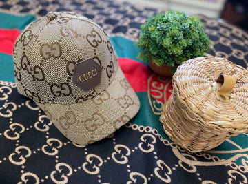 GUCCI LOGO EMBOSED CAP