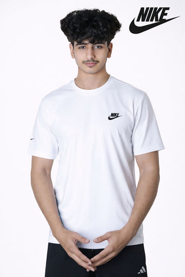 NIKE EMBOSED STRECH T SHIRT