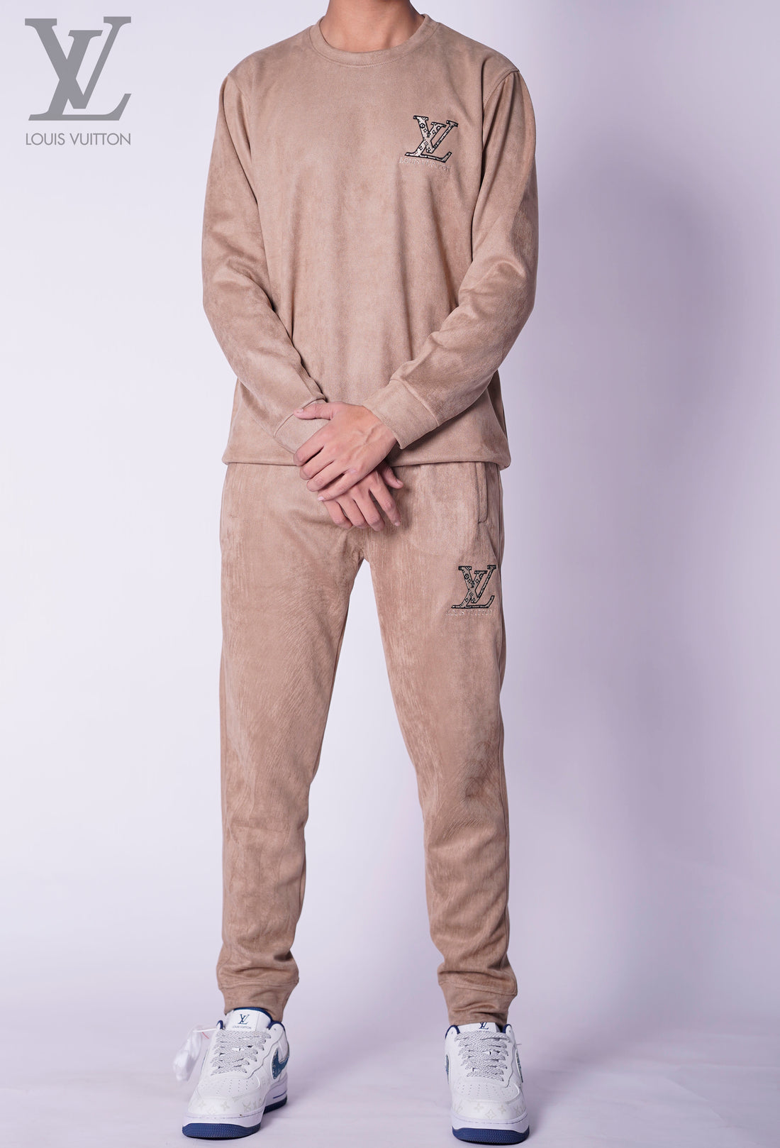 LOUlS VUlTON SUEDE PREMIUM TRACKSUIT