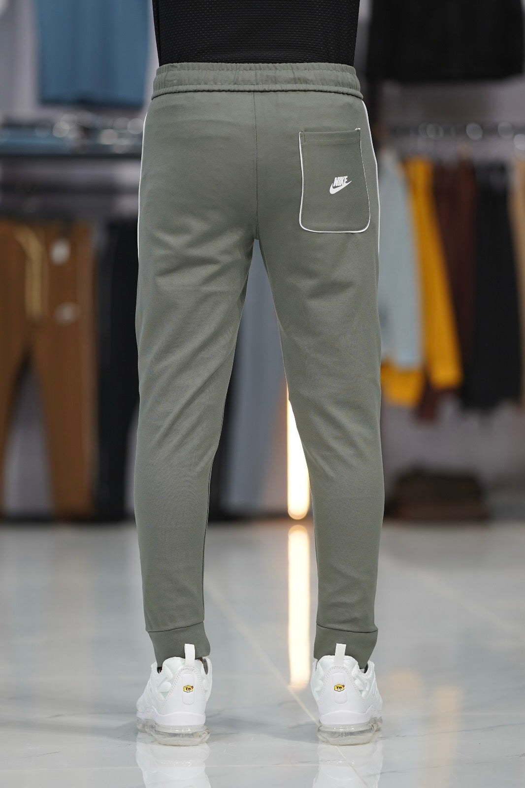 NIKE GERSY COTTON IMPORTED TROUSER