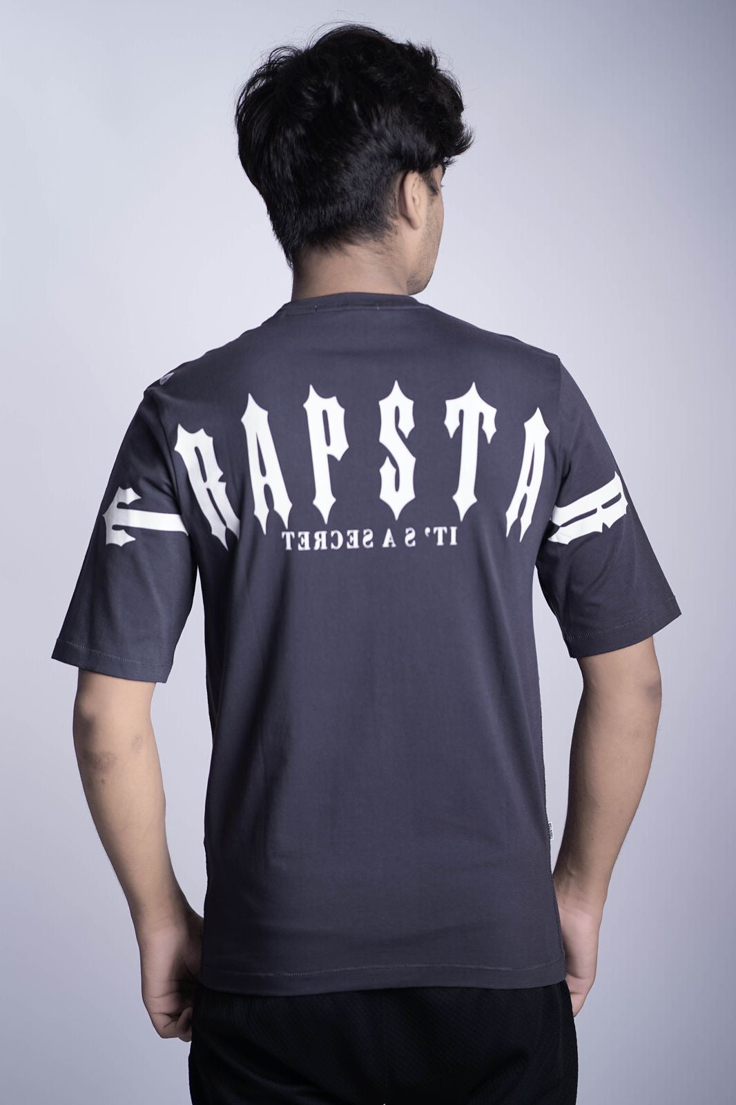 TRAPSTR PRINTED SLOGAN OVER SIZED T-SHIRT