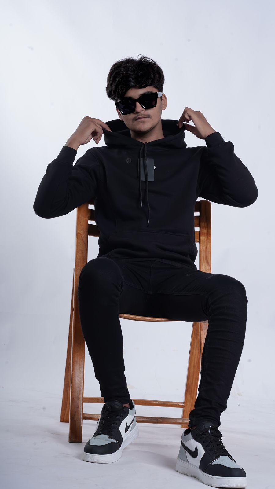 PREMIUM QUALITY COTTON FLEECE BLACK HODDIE