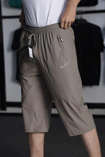 NIKE ATHLETIC RUNNING 3 QUARTER NICKER