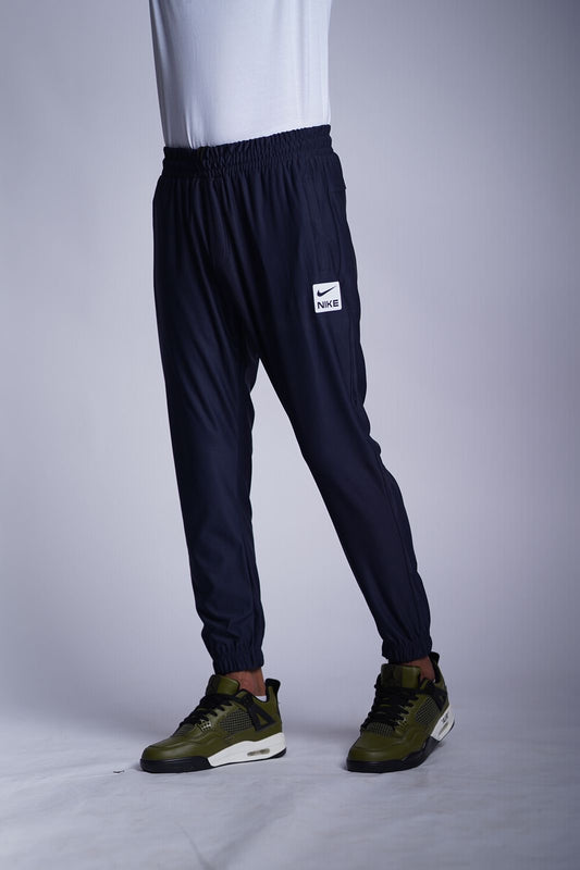 NIKE GOLF TROUSER MADE IN VEITNAM