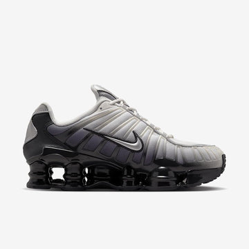 NIKE SHOX PREMIUM SHOES