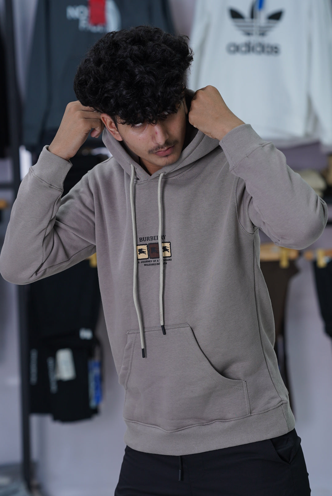 BURBERRY COTTON FLEECE HODDIE MADE IN PAKISTAN