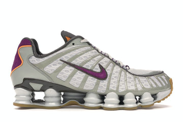 NIKE SHOX PREMIUM SHOES