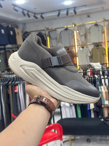 ULTRA GO STRAPE COMFORT SHOES