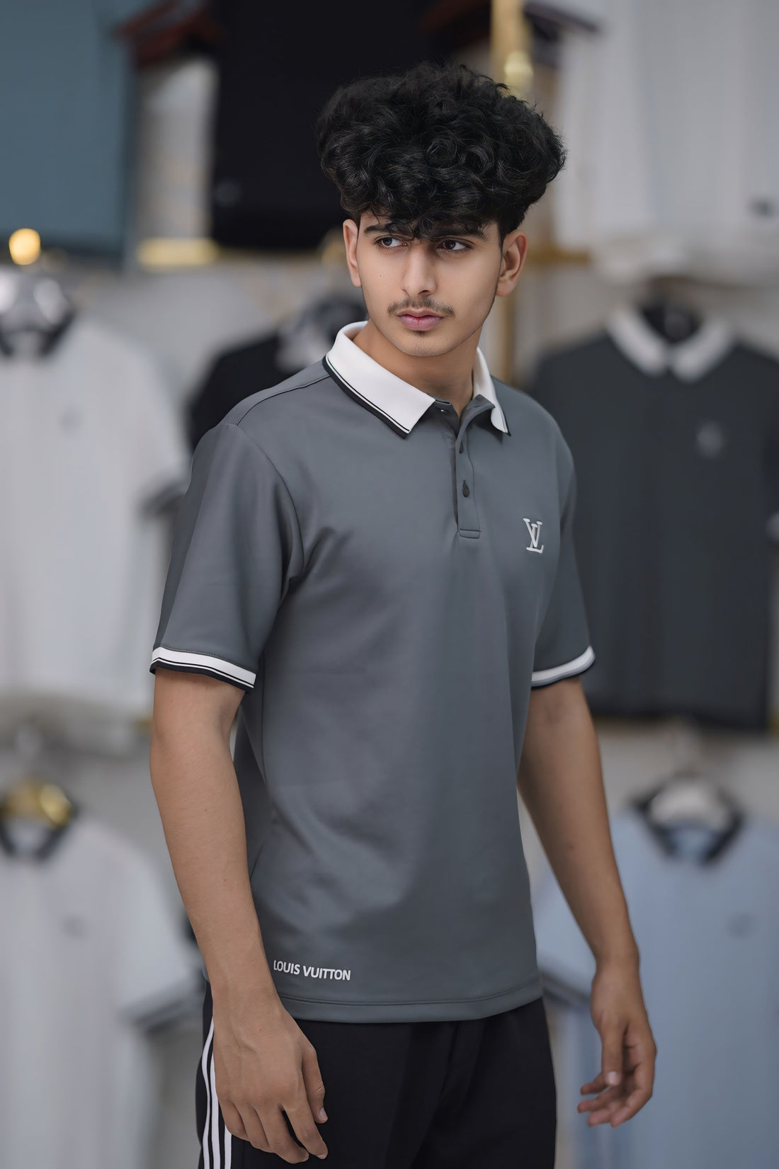 Lv COLLER SHIRT