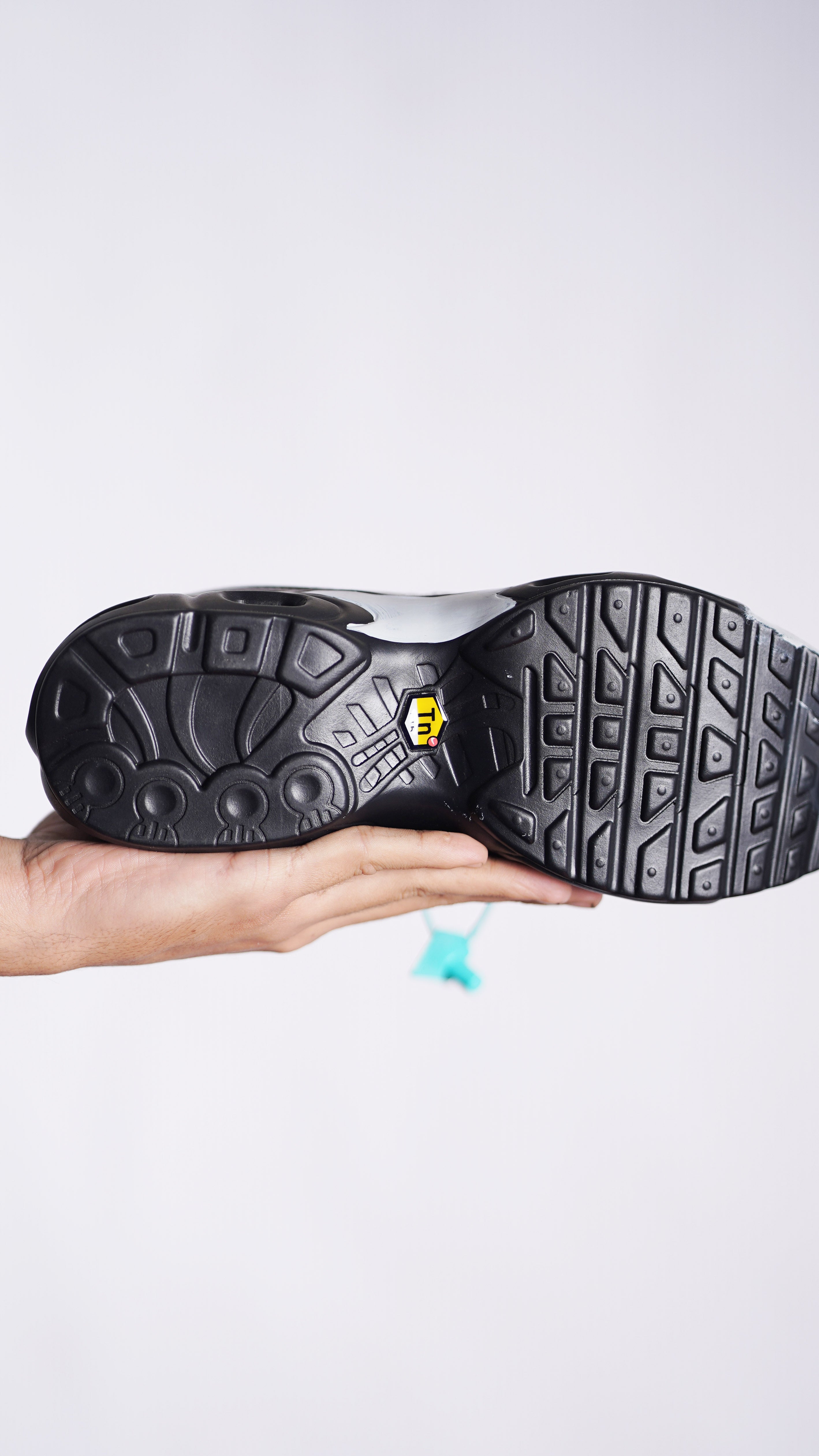 NIKE TN MADE IN CHINA