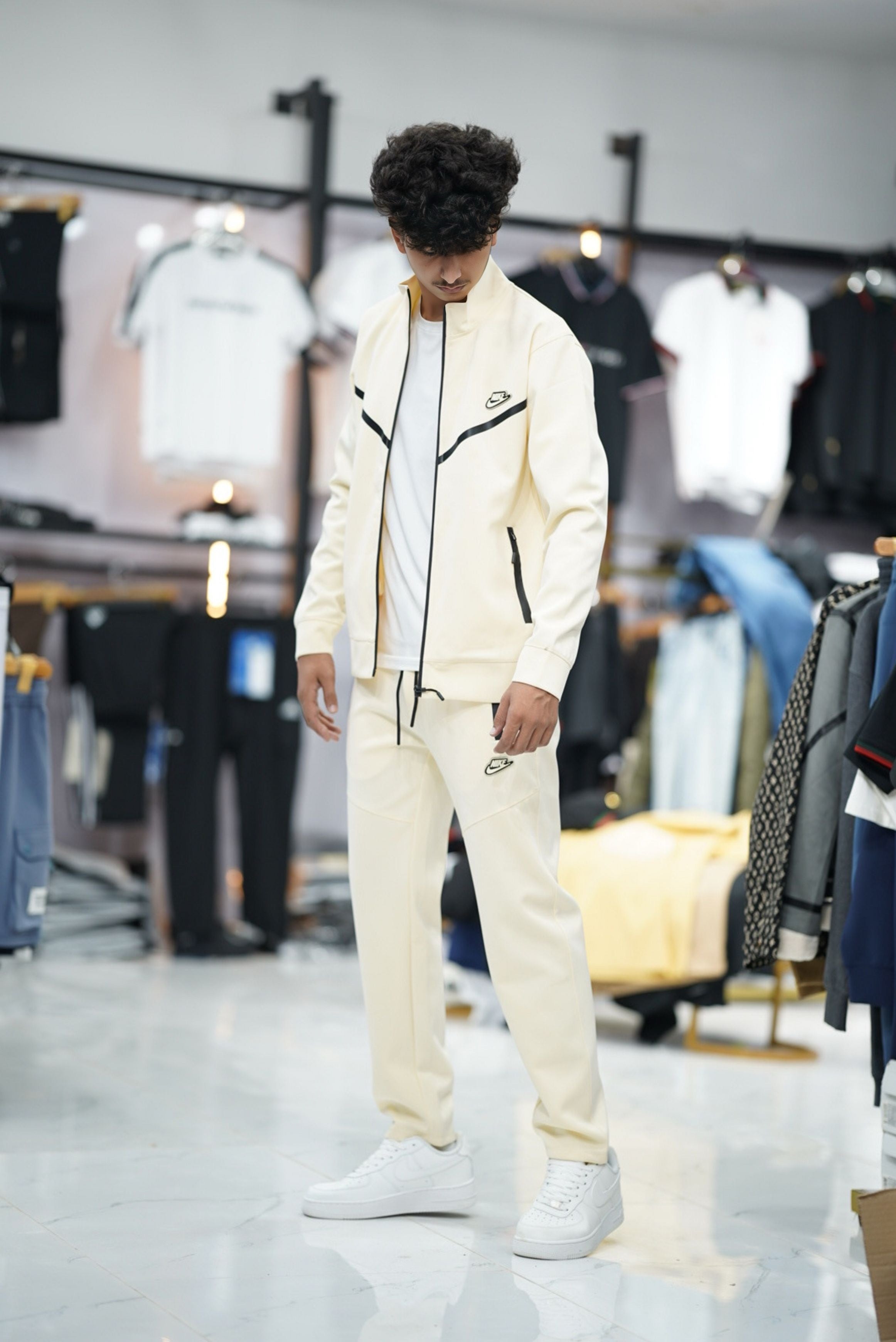 NIKE SILICONE LOGO ELASTIC TRACKSUIT