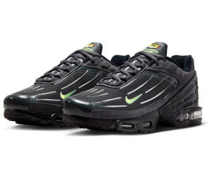 NIKE AIR MAX PLUS 3