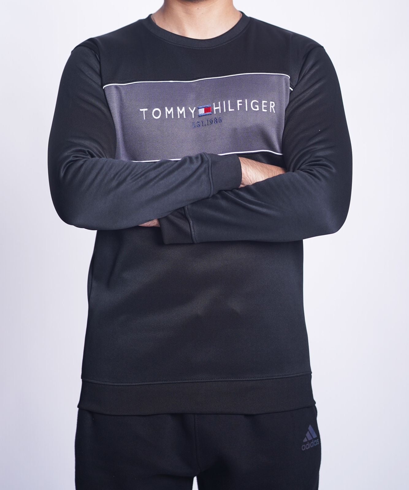 TOMI PANELED SWEAT SHIRT DRIFIT FLEECE