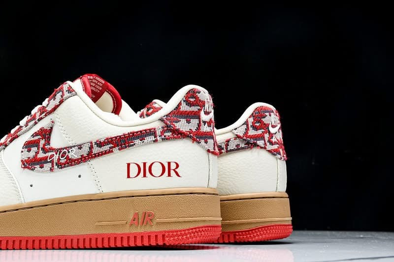 NIKE X DIOR PREMIUM