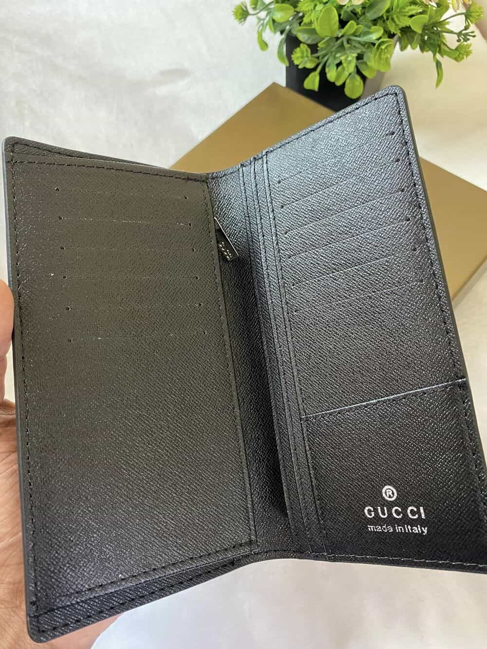GUCCI CLUTCH WALLET