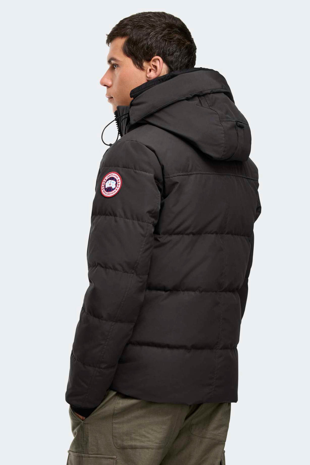 CANADA GOOSE IMPORTED SLEAVLESS JACKET