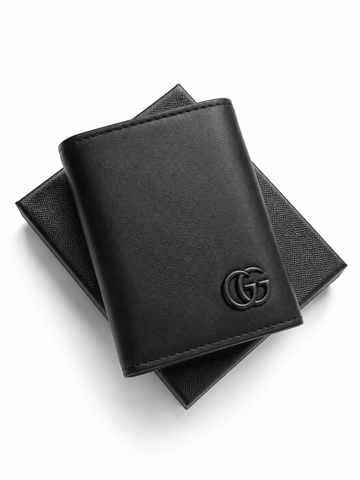 GUCCI 3 FOLD CARD HOLDER 035