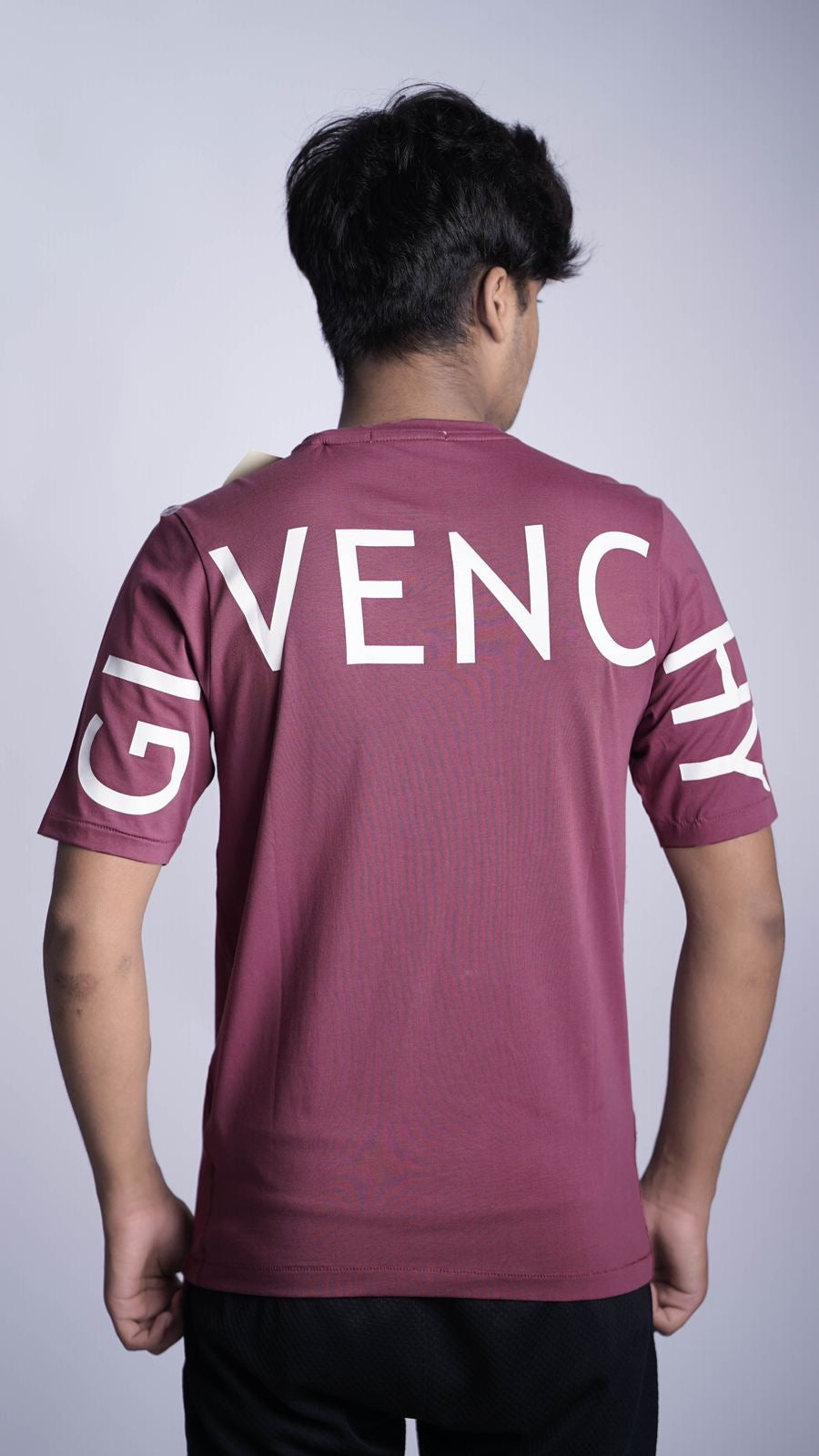 GEIVENCHTY OVER SIZE T-SHIRT