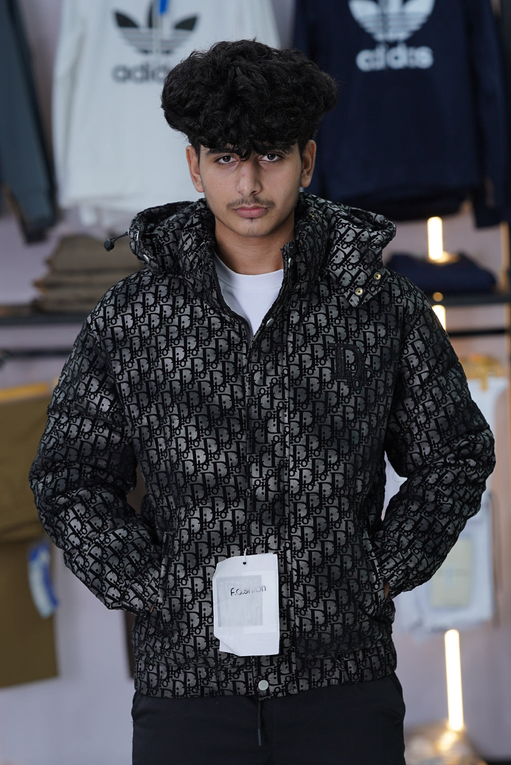 DIOR PUFFER JACKET MADE IN VEITNAM