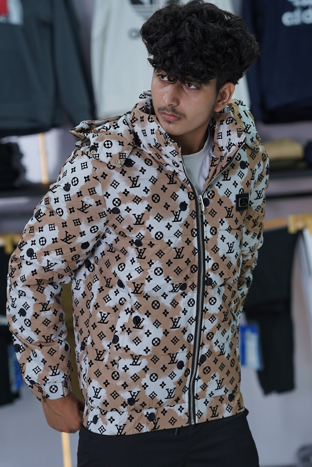 LV PUFFER JACKET MADE IN VEITNAM