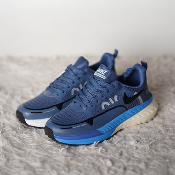 NIKE WALK COMFORT SHOES