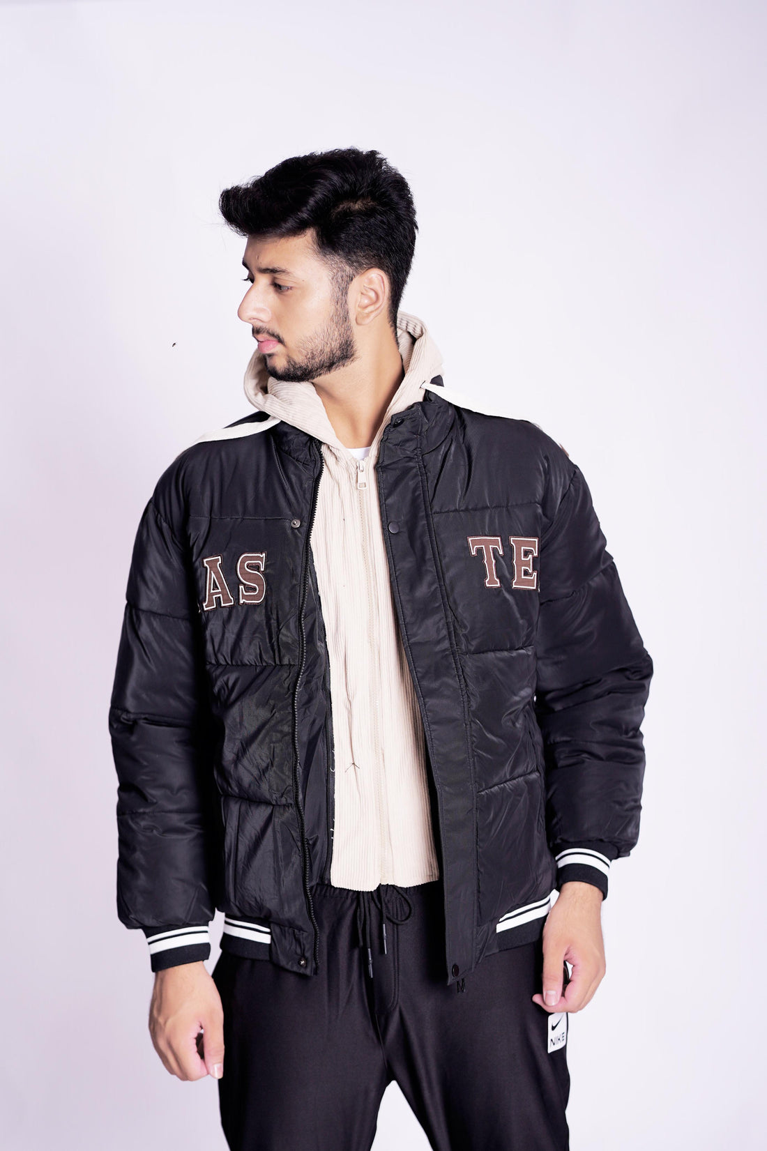 HAS TEN IMPORTED JACKET