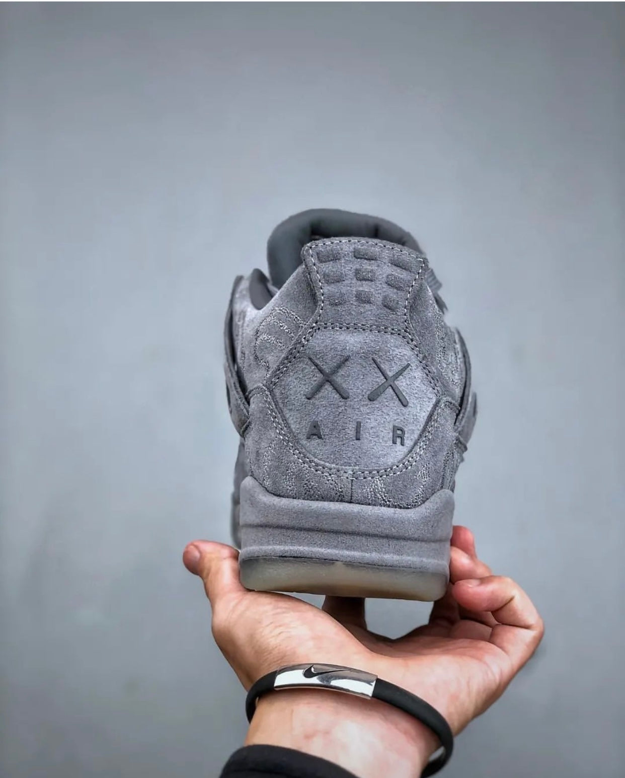 JORDEN 4 RETRO KAWS