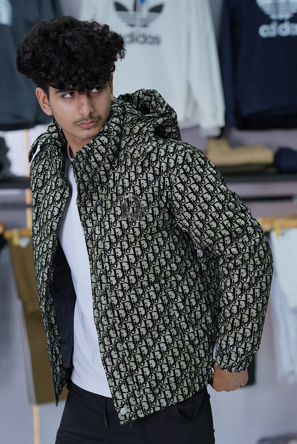 DIOR PUFFER JACKET MADE IN VEITNAM