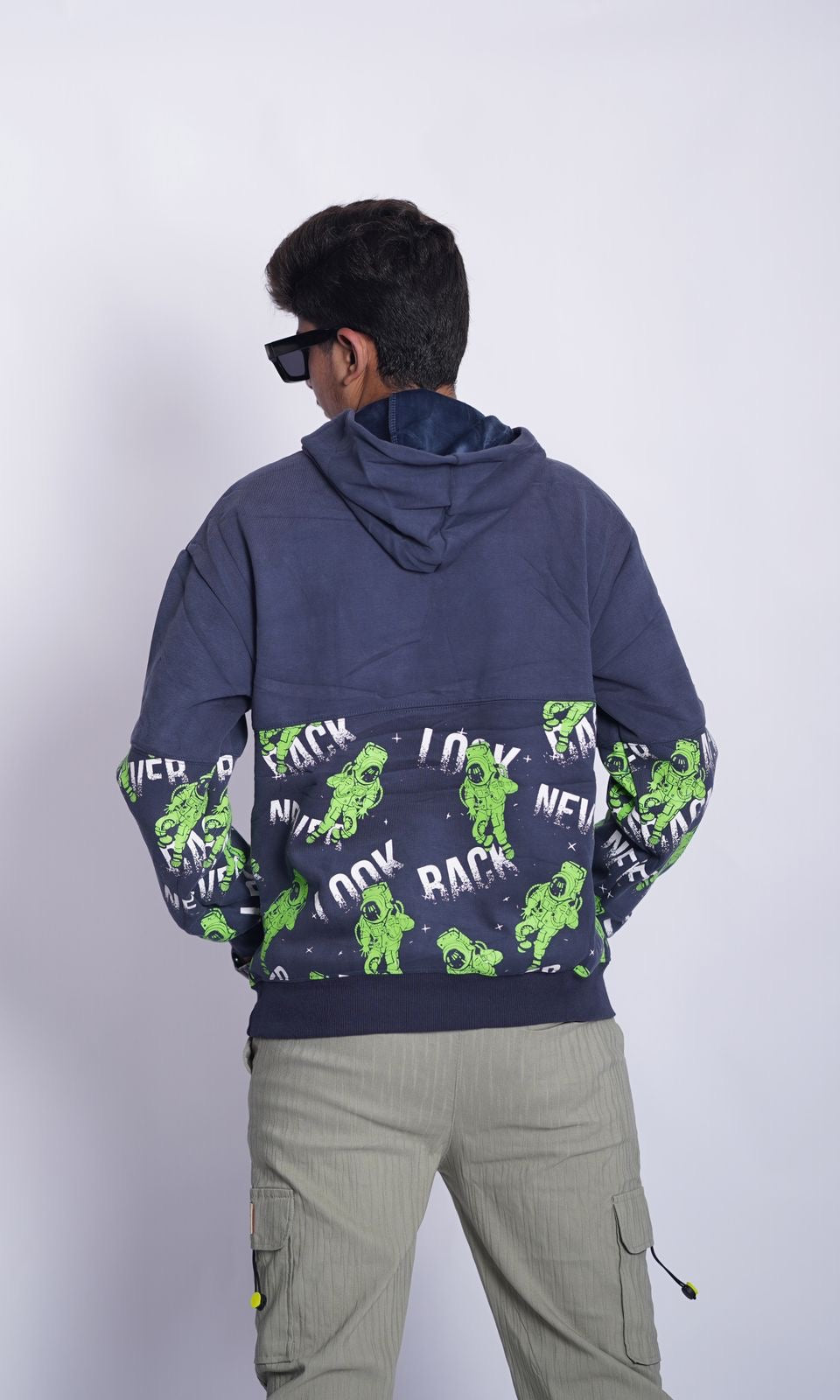 SPACE PRINTED HODDIE MADE IN VEITNAM