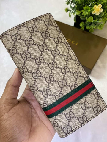 GUCCI CLUTCH WALLET